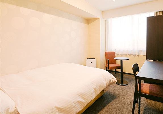 Room 01